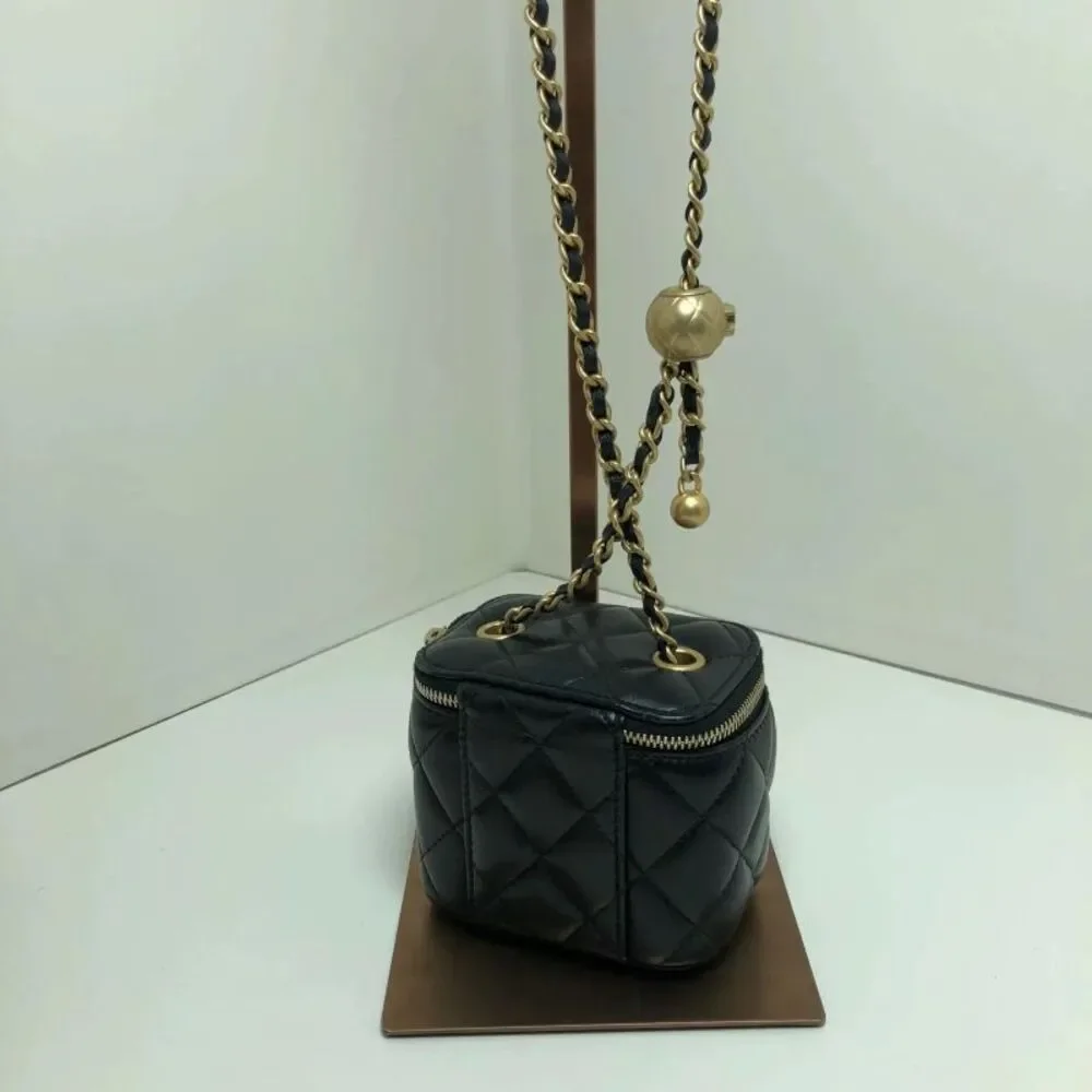 Chanel Women Pre-Loved Bag Very Good Condition